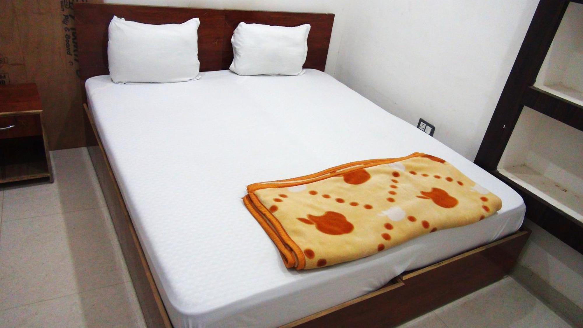 Khajuraho Hostel Zewnętrze zdjęcie